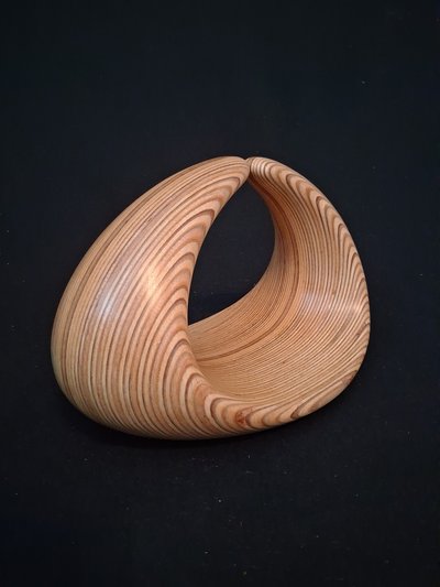 Laminated wood sculpture